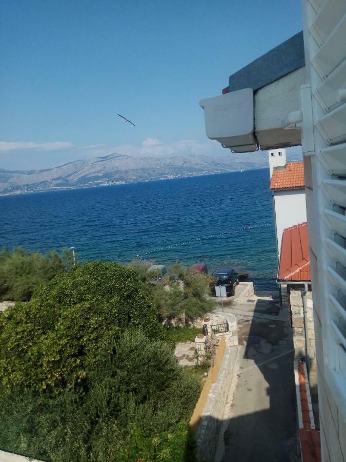 Apartmani Banic Postira Exteriör bild