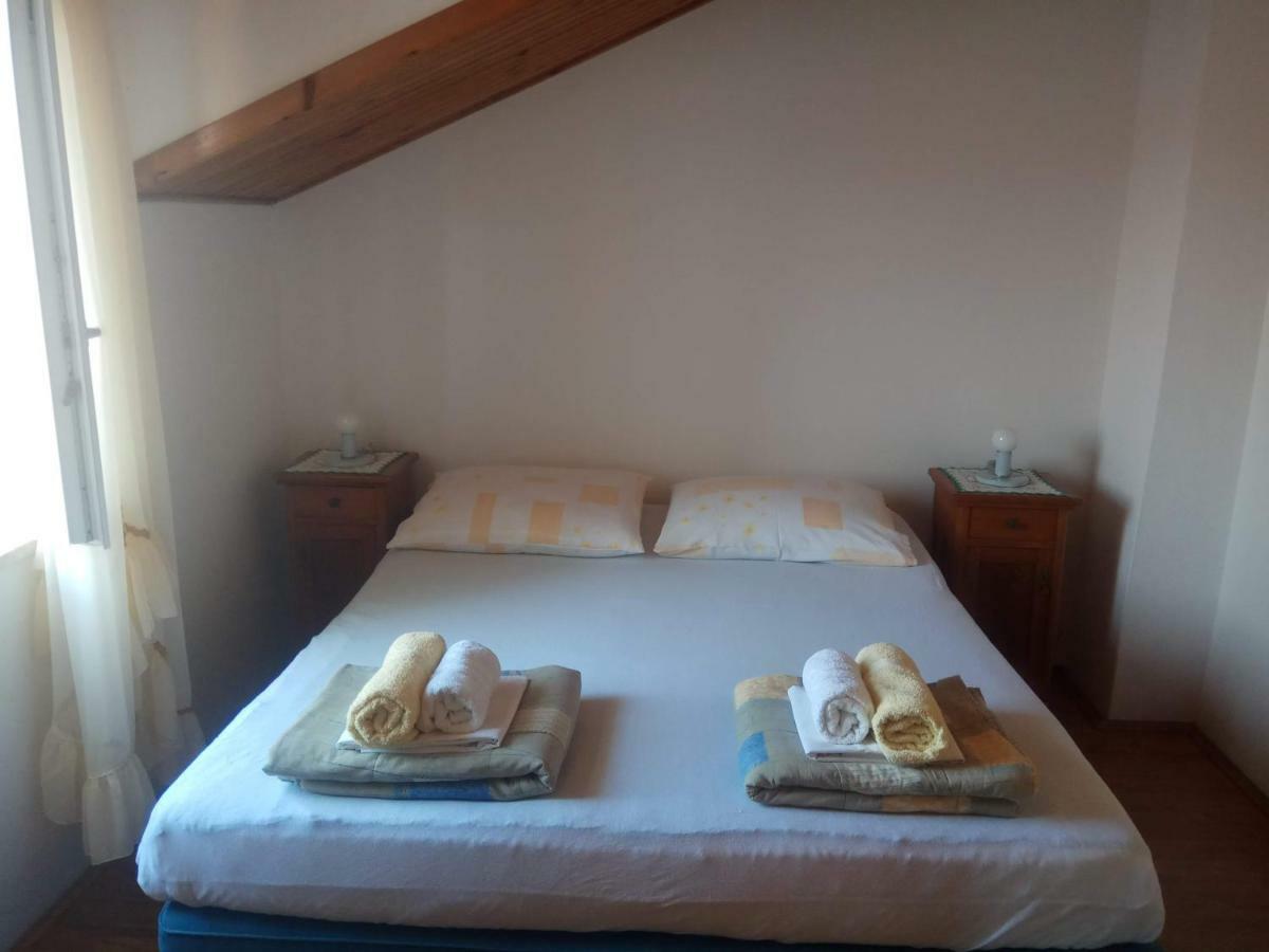 Apartmani Banic Postira Exteriör bild